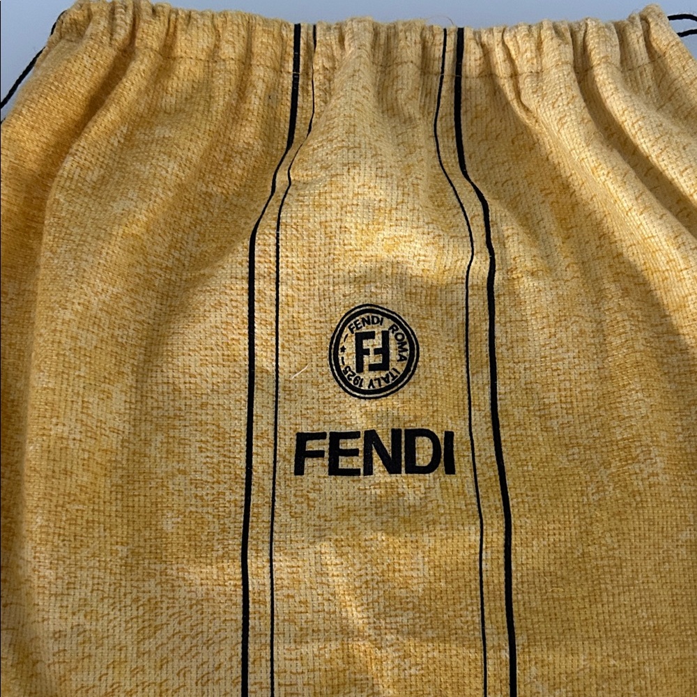 Fendi Yellow Dust Bag - Picture 2 of 3